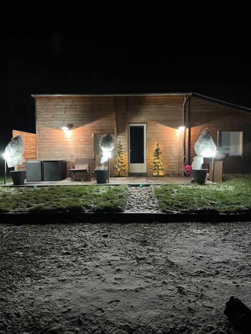 Cottage Cocooning Romantique Avec Jaccuzzi Prive Ancinnes Exterior foto